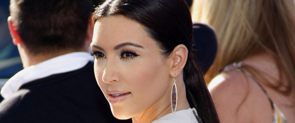 Kim kardashian kezelés